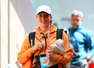 Iga Swiatek is the third highest-earning tennis player in 2023