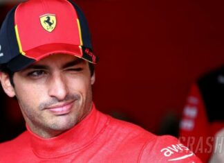 F1. Carlos Sainz attacked by a group of men after the Italian Grand Prix