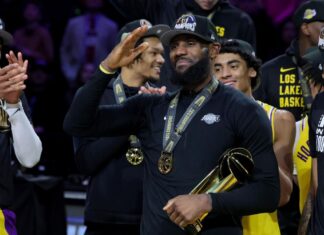 Los Angeles Lakers win the inaugural NBA In-Season tournament