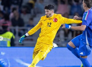 Expected to leave Manchester United. Too good to be second behind André Onana