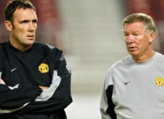 Manchester United sack goalkeeping legend Tony Coton