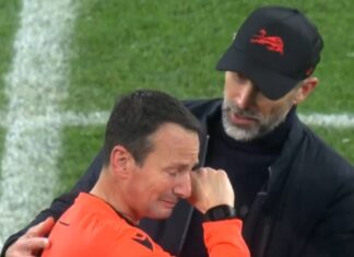 Marco Rose suffered a bitter defeat in the Champions League, but was the one who ended up comforting the referee