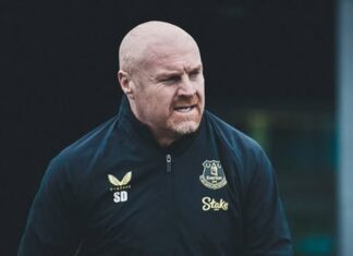 Sean Dyche can lower his shoulders after talking to new Everton boss