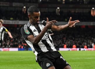 Alexander Isak breaks club legend Alan Shearer’s record in the win over Wolverhampton