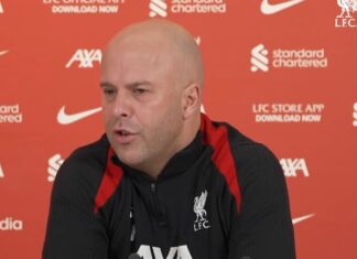 Slot makes a smart move before the match against Manchester United