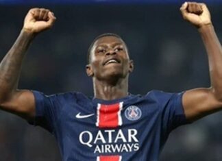 Long-term Man United target signs new deal with PSG