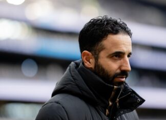 Manchester United well into talks with Sporting about transfer – but there is a big question that needs to be asked