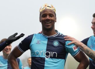 Kieran McKenna in “fight” with Middlesbrough for Liam Delap replaces