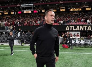 Absolutely crazy conditions for Solskjaer and Ronny Deila!