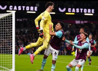 Newcastle in tough race for Burnley goalkeeper – also wants Everton striker