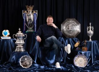 Jamie Vardy says goodbye after 13 years at Leicester and a spectacular Premier League trophy