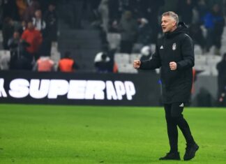 Ole Gunnar Solskjaer tells the BBC what we all think about Manchester United selection