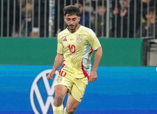 Ajax sign one of Spanish football’s great gems