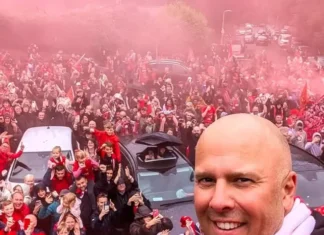 Footballer Arne Slot wants out of Liverpool