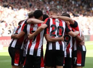 Brentford clinch with spectacular signing of Liverpool legend!