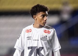 Premier League giants fight for Robinho Júnior