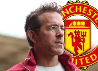 Former Manchester United player among favourites for Wrexham job after Carabao Cup exit