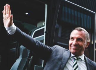 Demands that Brendan Rodgers be sacked and replaced by former Tottenham manager