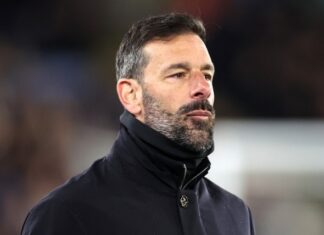 Gives United legend Van Nistelrooy the slippery team: “I was trapped for seven months”