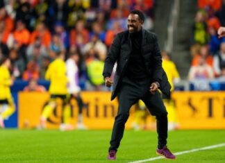 Surprising name “on the verge” of being appointed as Celtic manager