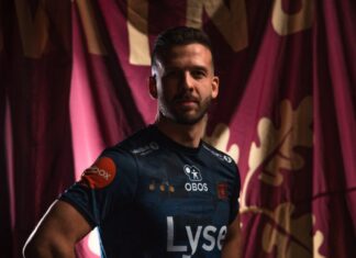 Extends with captain Zlatko Tripic hours before the Eliteserien is decided on