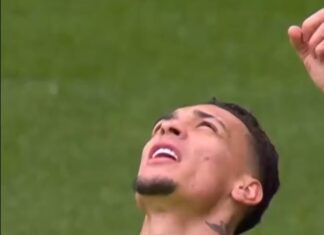 Comparing United flop Antony to Ronaldo and Neymar