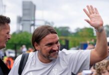 Leeds could be “forced” to sack Farke, winner of 12 trophies likely to be heir