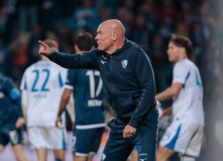 You see, Uwe Rösler has done a good job when Eintracht Frankfurt suddenly take an interest in the Bochum player