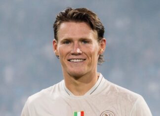 Napoli are willing to sell Scott McTominay back to Manchester United for the triple