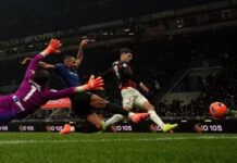 Christian Pulisic will wait and see