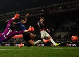 Christian Pulisic will wait and see