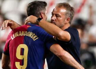 Robert Lewandowski and Hansi Flick will have a conversation about the future