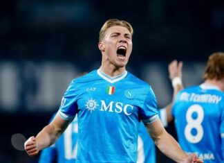 Perfect timing by Rasmus Højlund!