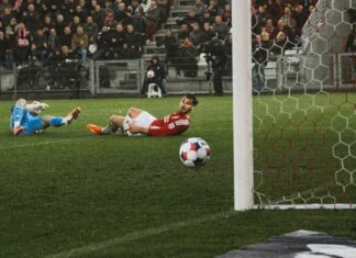 Rosenborg sign striker in Copenhagen