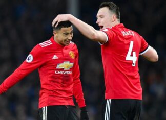 Dwight Yorke predicts ex-Premier League cult hero takes one last rodeo to help Wrexham get promoted