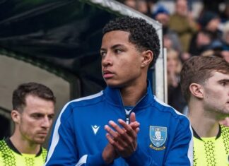 The Chelsea manager’s first signing opted out of Manchester United and Liverpool