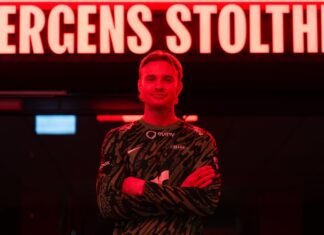 Signs challenger to national team goalkeeper Mathias Dyngeland