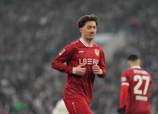 Manchester United rejected by one of Europe’s best midfielders