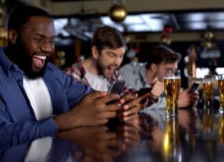 Why do bookmaker algorithms predict election results more accurately than pollsters