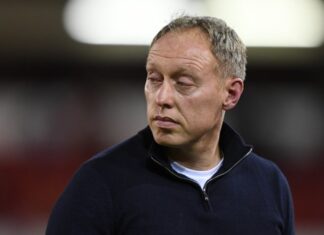 Shock start for former Premier League coach Steve Cooper in Danish football