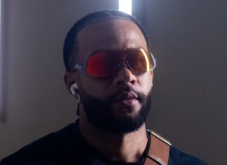 Reunion with Manchester United mate – but Memphis Depay earns ten times more