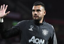 Former Manchester United striker Sergio Romero is resigning