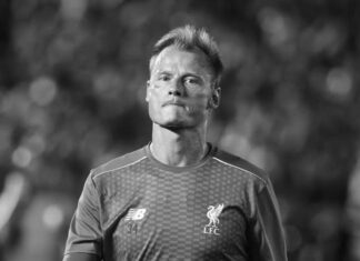 Former Arsenal and Liverpool goalkeeper Alex Manninger died after car was hit by train