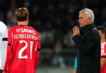 José Mourinho must be bought free