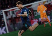 Liverpool and Manchester United in duel for brilliant Robertson replacement