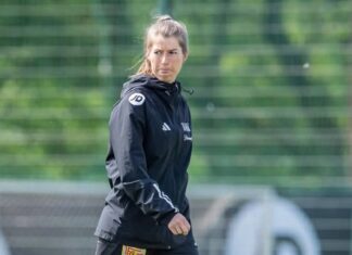 Marie-Louise Eta makes Bundesliga history