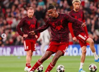 £125 million player Alexander Isak “is nowhere near ready”
