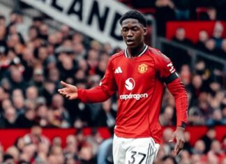 Manchester United and former very disgruntled Kobbie Mainoo agree!