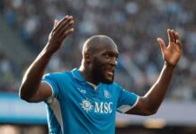 Super striker Romelu Lukaku back in Napoli for a proper clean-up meeting