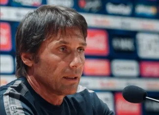Antonio Conte on thin ice in Naples